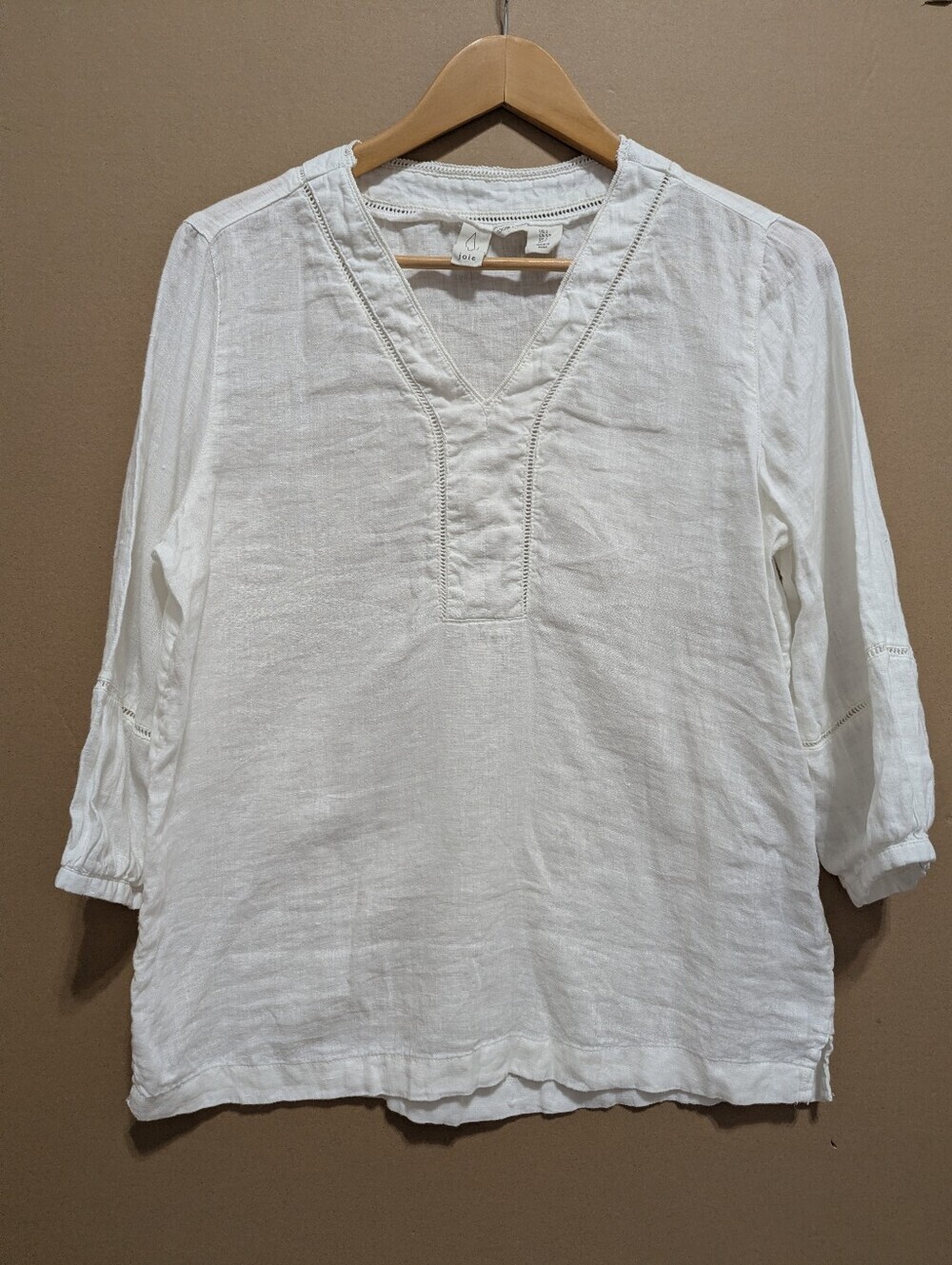 Joie Linen Boho Embroidered Blouse V-neck Small White 3/4 sleeve Hamptons Beachy